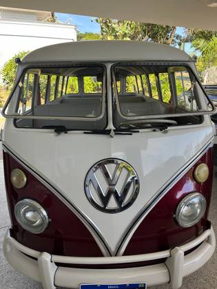VOLKSWAGEN KOMBI 1.5 LUXO 8V GASOLINA 3P MANUAL